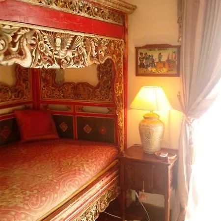 Palazzo Lupis Calabria Italia 4*